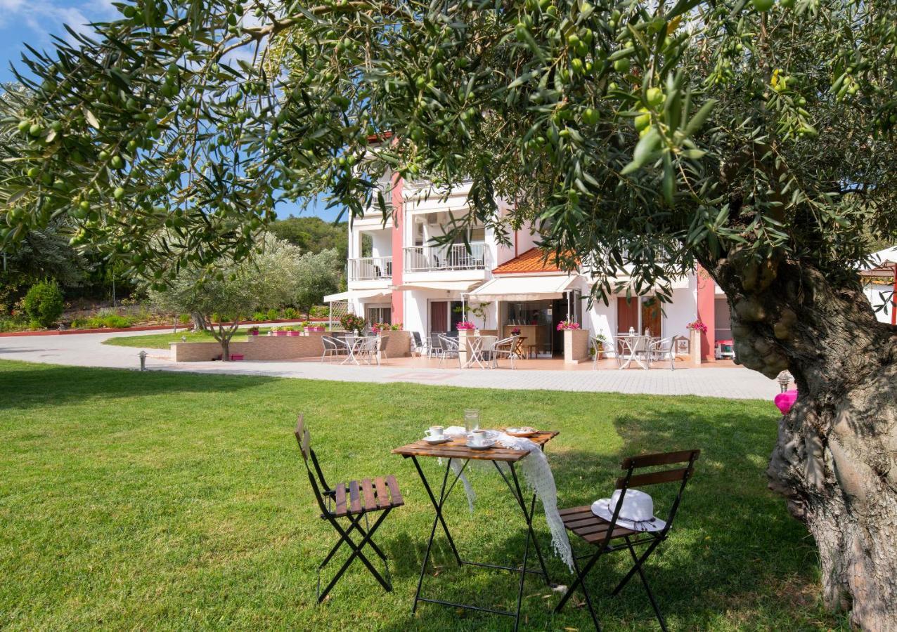 Agrelia Studios Agios Nikolaos  Buitenkant foto