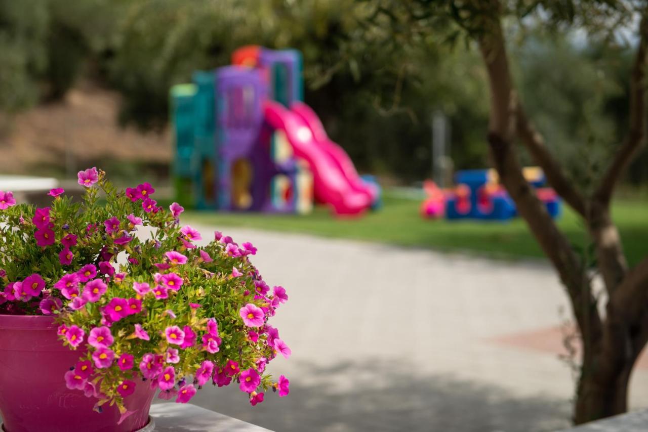 Agrelia Studios Agios Nikolaos  Buitenkant foto