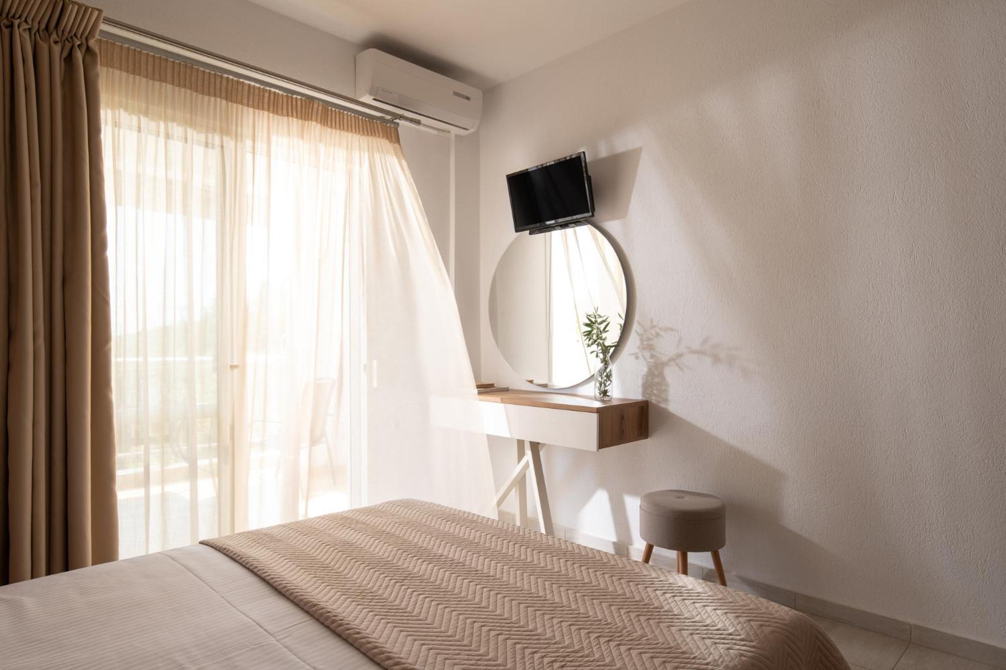 Agrelia Studios Agios Nikolaos  Buitenkant foto