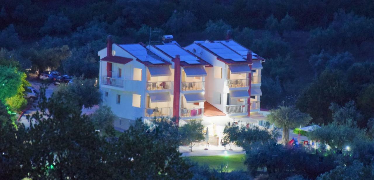 Agrelia Studios Agios Nikolaos  Buitenkant foto